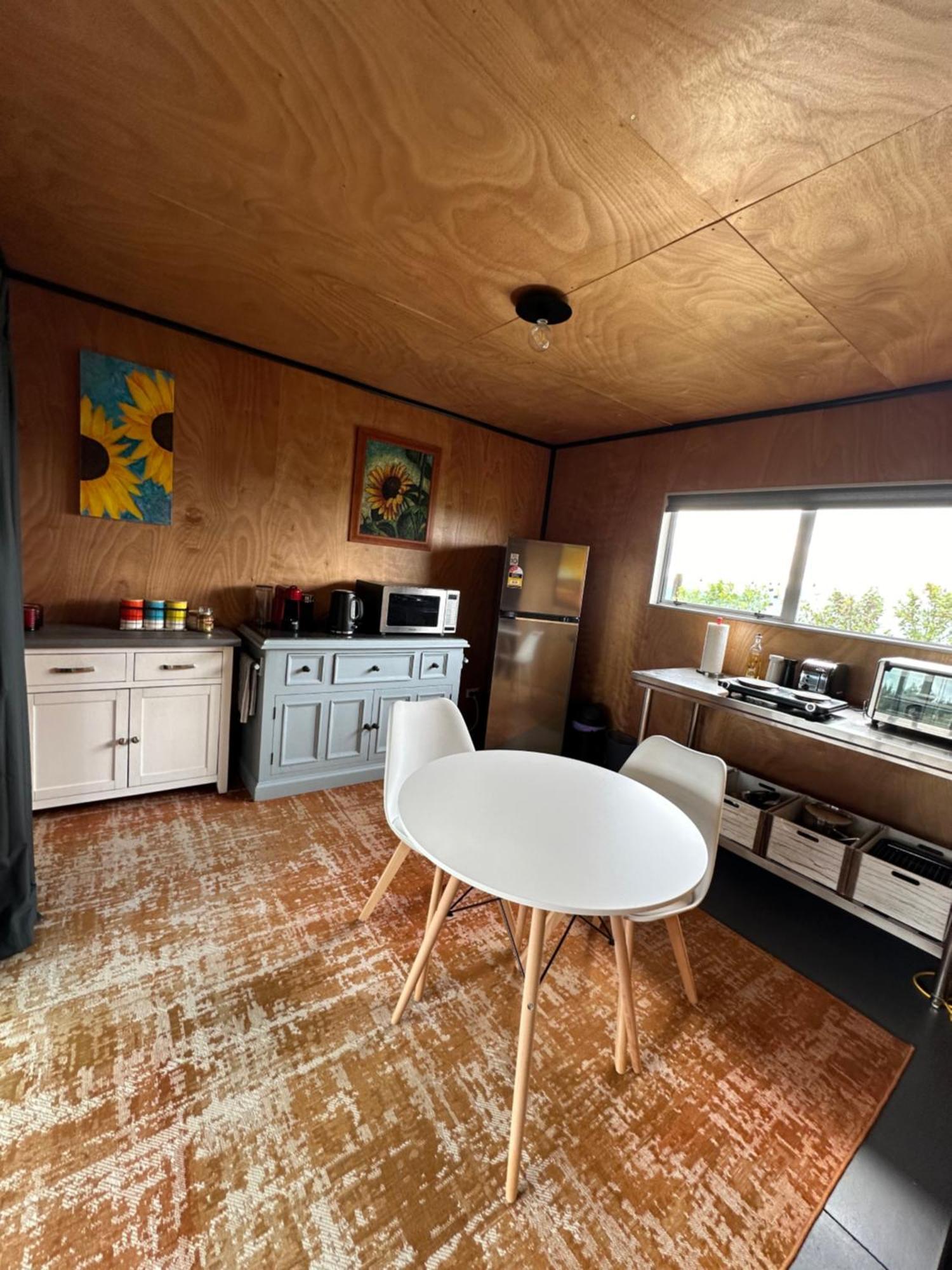 The Shed With A View Apartment Mahana Ngoại thất bức ảnh